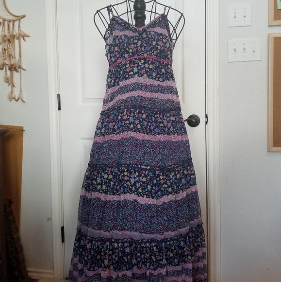 Patrons of Peace Dresses & Skirts - Patrons of Peace boho peasant maxi  floral